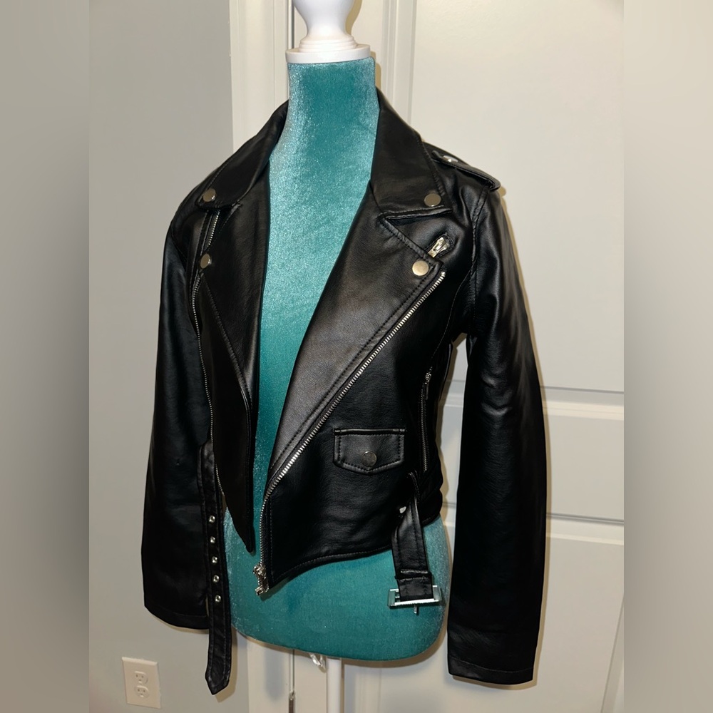 PU moto jacket 🖤✨